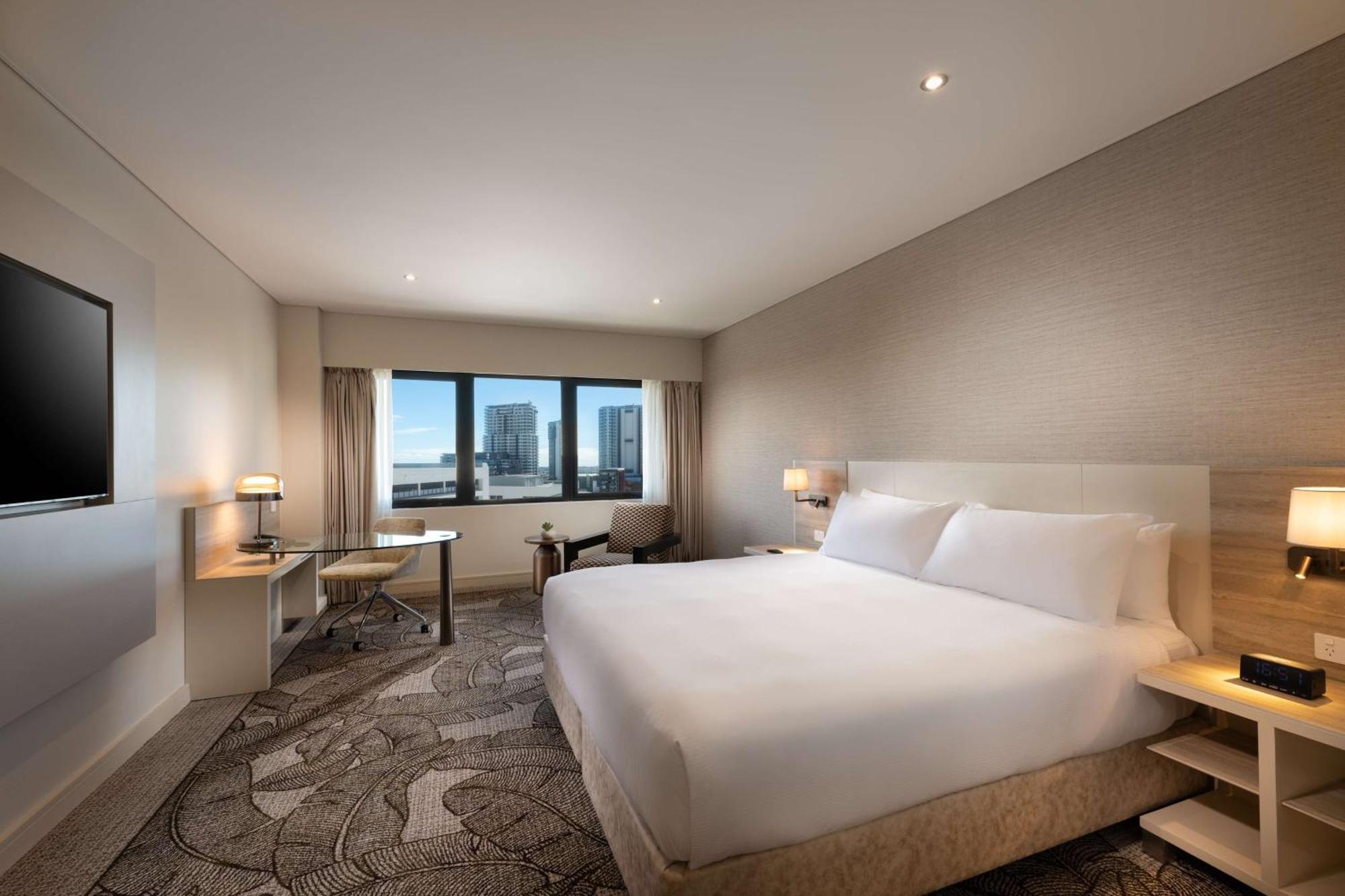 King Guest Room,1590343932:JPEG